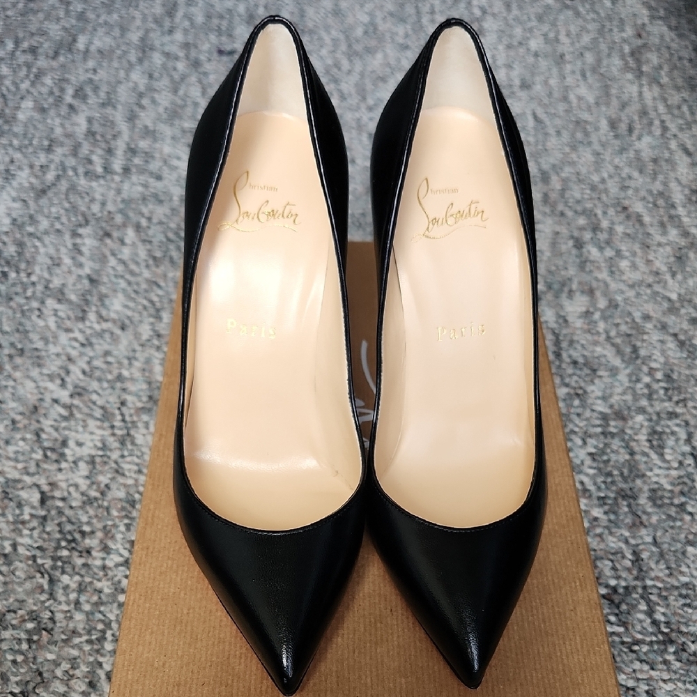 Christian Louboutin PIGALLE FOLLIES Black Pumps, NEVER WORN